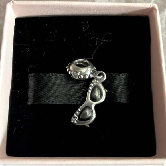 Pandora Sunglasses Charm - Picture 1 of 2
